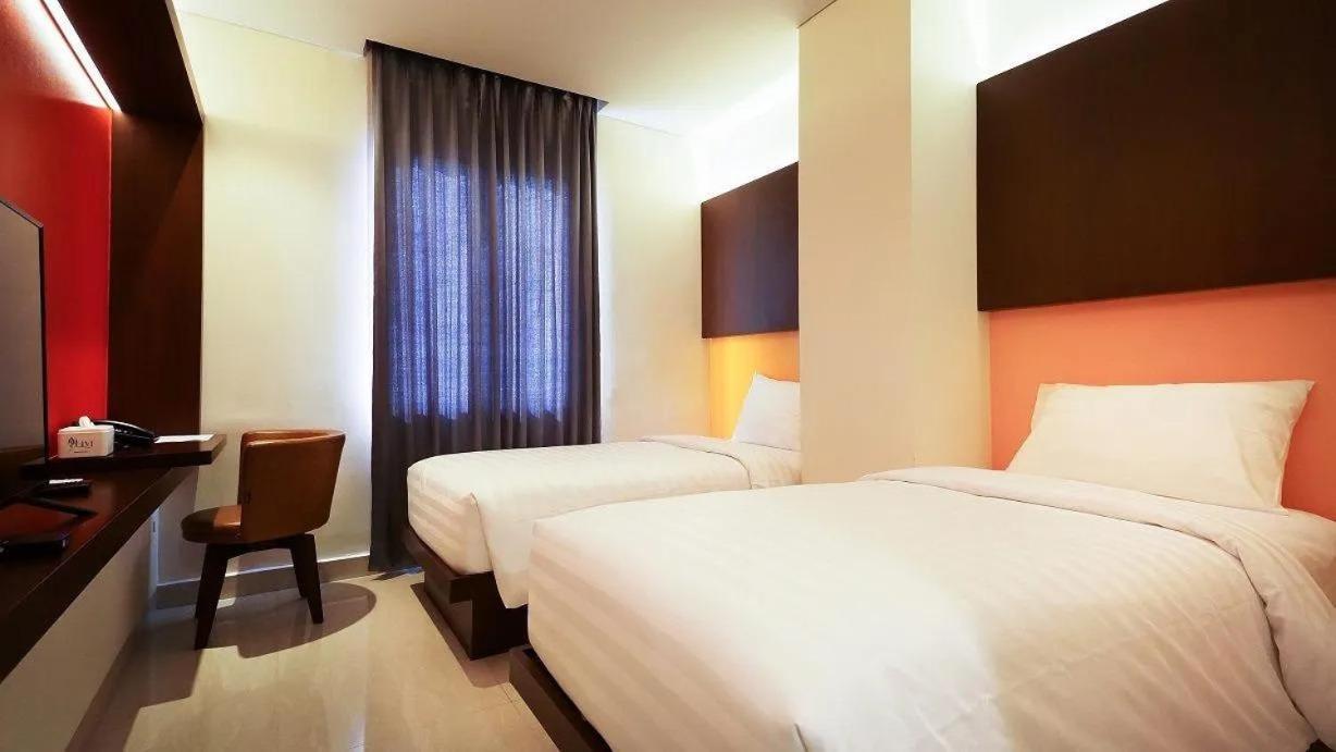 Grand Picasso Hotel Джакарта Екстер'єр фото