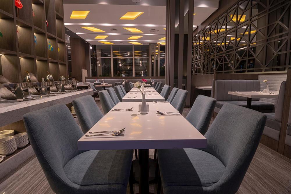 Grand Picasso Hotel Джакарта Екстер'єр фото